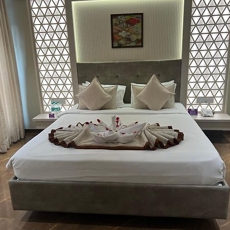 Hotel Vits Shalimar, Ankleshwar Zewnętrze zdjęcie