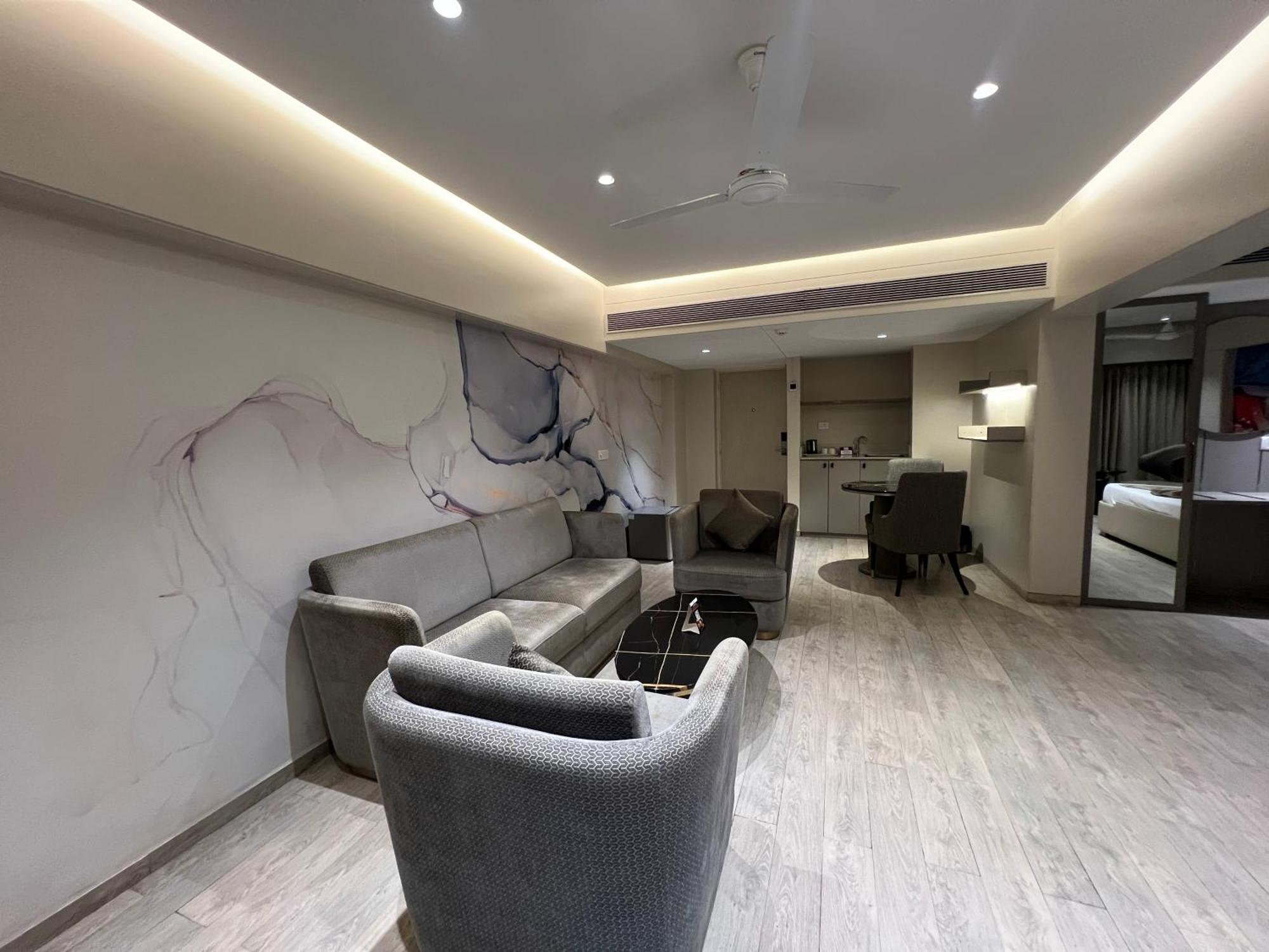 Hotel Vits Shalimar, Ankleshwar Zewnętrze zdjęcie