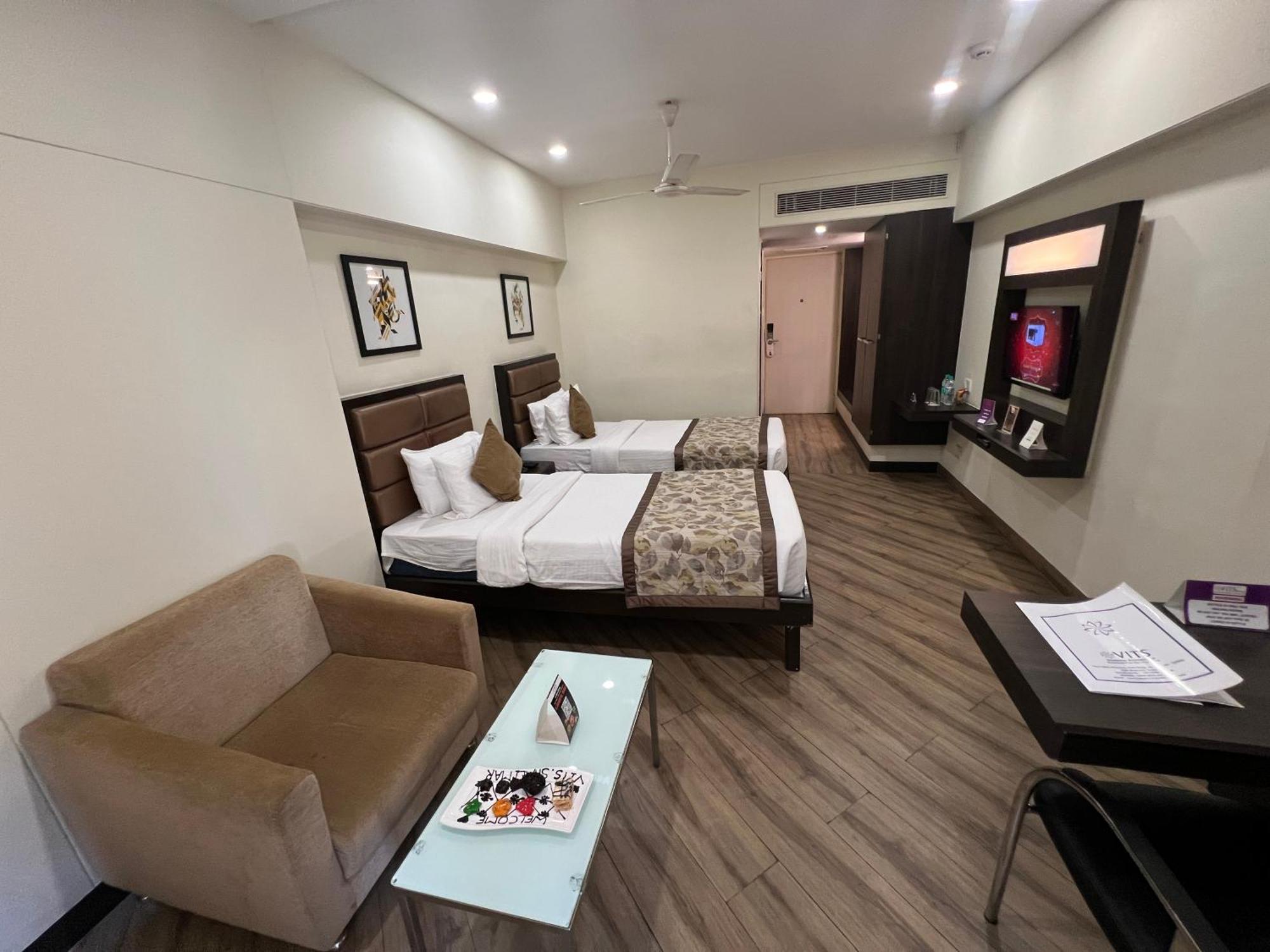 Hotel Vits Shalimar, Ankleshwar Zewnętrze zdjęcie