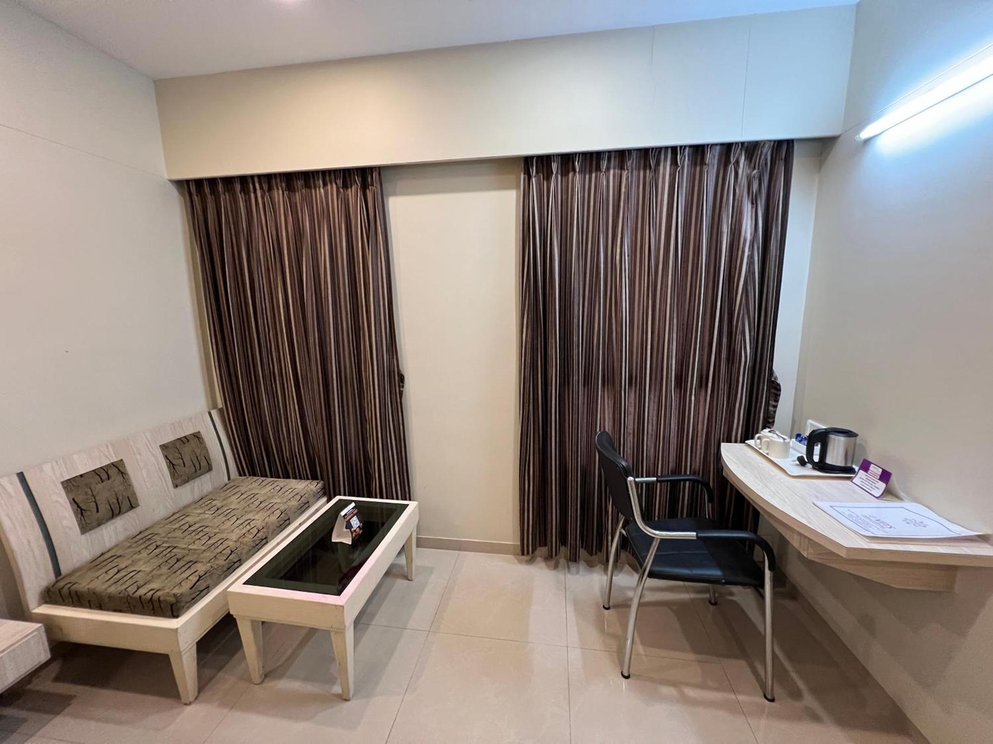 Hotel Vits Shalimar, Ankleshwar Zewnętrze zdjęcie