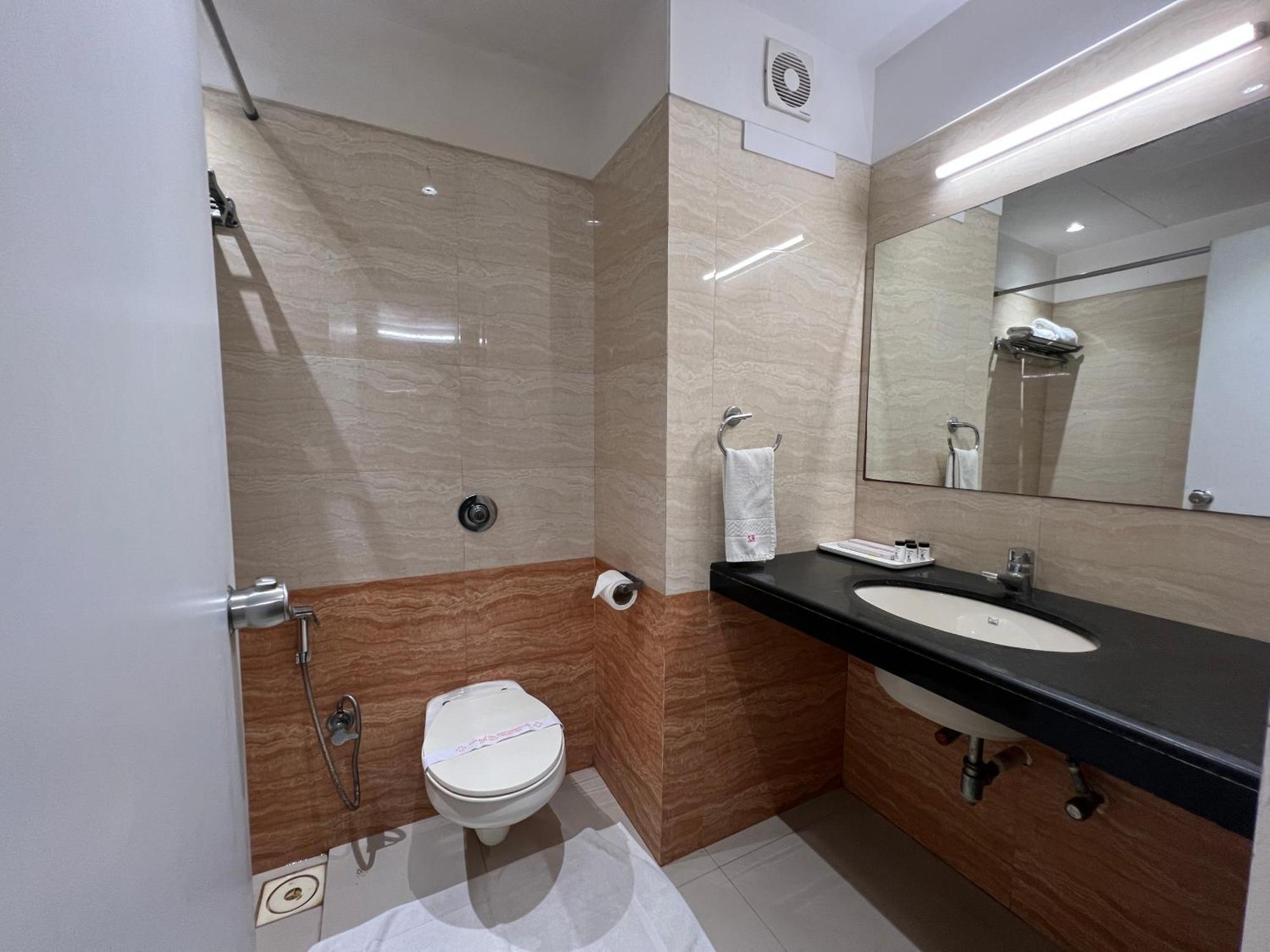 Hotel Vits Shalimar, Ankleshwar Zewnętrze zdjęcie